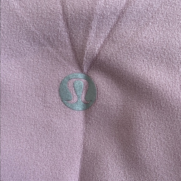 lululemon athletica Dusty Pink cropped Align Leggings - Picture 2 of 3